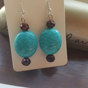 🥀Stone Cold Statement Earrings 💙💎⭐️